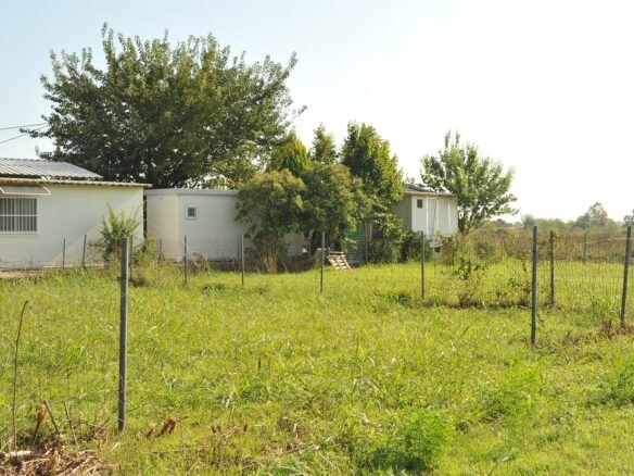 Παραθαλάσσιο Αγροτεμάχιοσε καλή τιμή στα Μεσάγκαλα - Καστρί Λουτρό-3