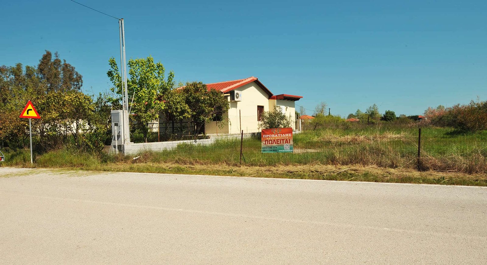 Παραθαλάσσιο αγροτεμάχιο με ματιά στην διπλανη κατοικία Προβατίδης μεσιτικά