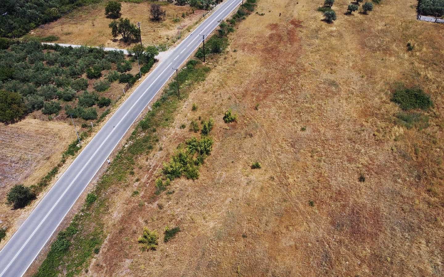 Προβατίδης μεσιτικά Πλάκα Λιτοχώρου δρόμος δίπλα στο παραθαλάσσιο αγροτεμάχιο