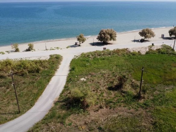 Προβατίδης μεσιτικά Νέα Μεσάγκαλα παραθελάσσιο αγροτεμάχιο οικόπεδο με θάλασσα