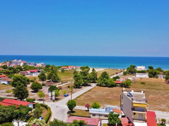 Provatidis μεσιτικά Καστρί Λουτρό θάλασσα κοντά στο ακίνητο
