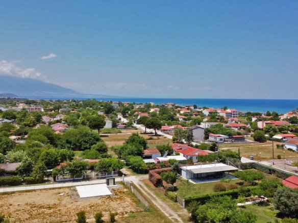 Provatidis μεσιτικά Καστρί Λουτρό θάλασσα κοντά στο ακίνητο θέα από ψιλά