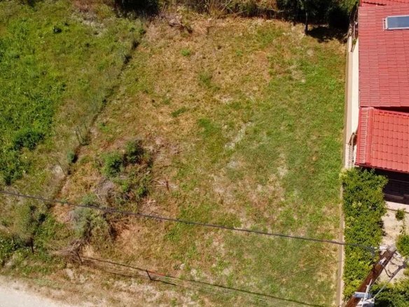 Provatidis real estate Καστρι Λουτρό οικοπέδο από πολύ ψηλά μπρος το κέντρο