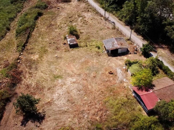 Προβατίδης μεσιτικό Παραθαλάσσιο αγροτεμάχιο στην Γρίτσα θέα από ψιλά στο βάθος