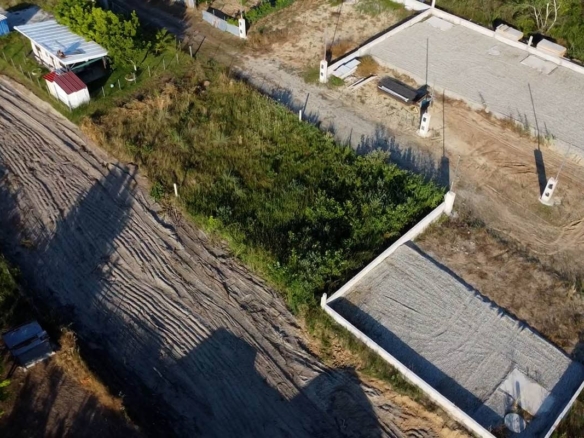 Προβατίδης μεσιτικά παραθαλάσσια ακίνητα,οικόπεδα, αγροτεμάχια, στην Μεσάγκαλα, Καστρί λουτρό, Πλάκα Λιτοχώρου, Σκοτίνα, Λεπτικαρυά και πώληση τροχοβιλών-ακίνητο, αγροτεμάχιο, οικόπεδο στην υπέροχη τοποθεσία. Λήψη από ψιλά στο οικόπεδο, αγροτεμάχιο και στην γύρο αναπτισώμενη περιοχή και σπίτια